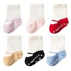 大切な赤ちゃんの足元を守る！滑り止め付きベビーソックスの魅力