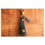 栃木レザーの魅力を手軽に！mincaの真鍮靴ベラキーホルダー