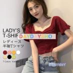 夏の新定番！半袖スクエアネックギャザーブラウスの魅力