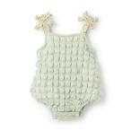 可愛いポコポコサロペットで春夏のコーデを楽しむ！