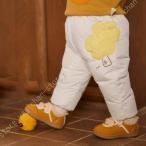 冬の必需品！子供向けダウンロングパンツで暖かく快適に