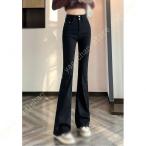 秋冬にぴったり！美シルエットのデニムフレアパンツ